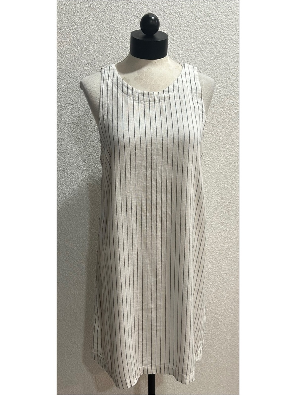 A New Day Linen Blend White Striped Shift Dress Large Sleeveless Pockets Summer